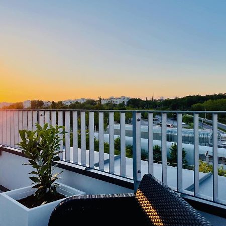 Sonnenwohnen Penthouse Direkt Bei U-Bahn Und Therme Wien Mit Top Anbindung Ins Zentrum Viena Exterior foto