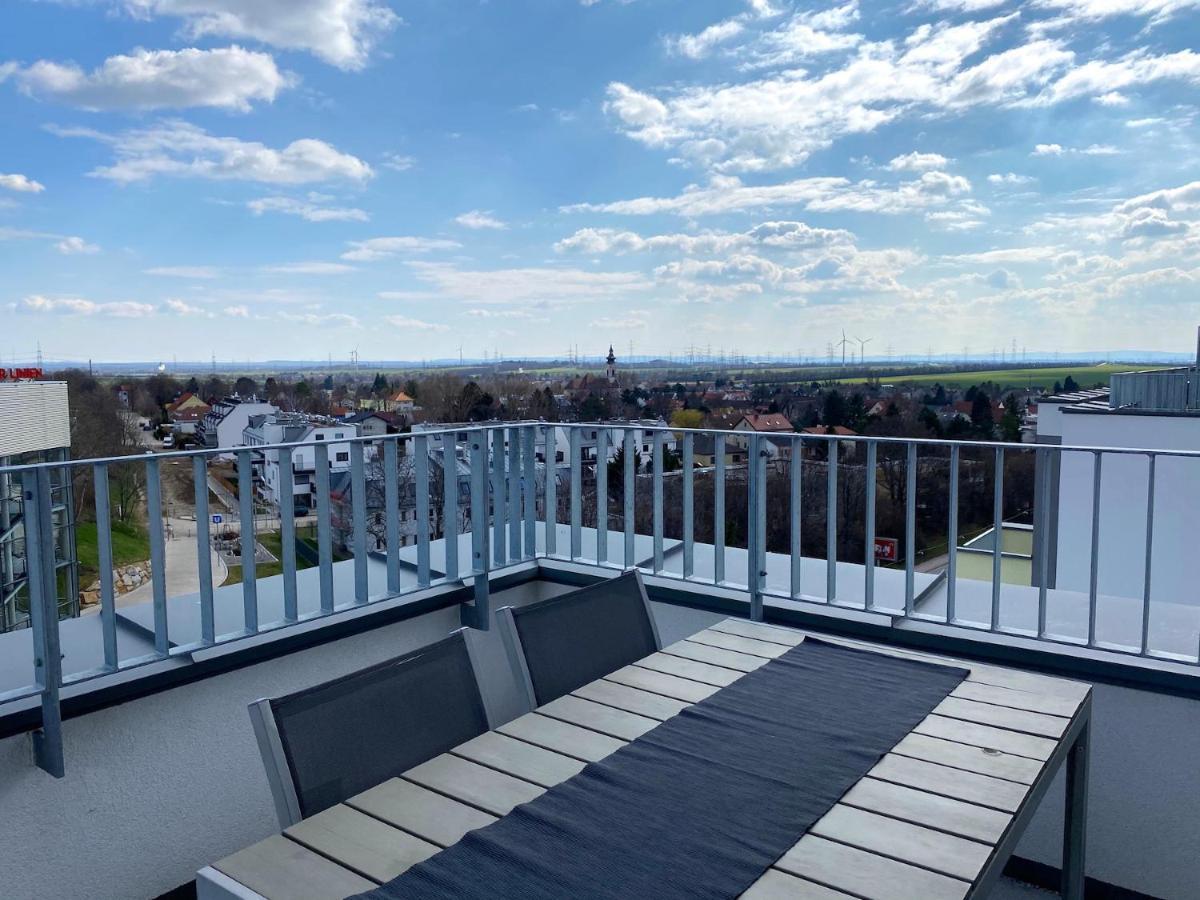 Sonnenwohnen Penthouse Direkt Bei U-Bahn Und Therme Wien Mit Top Anbindung Ins Zentrum Viena Exterior foto