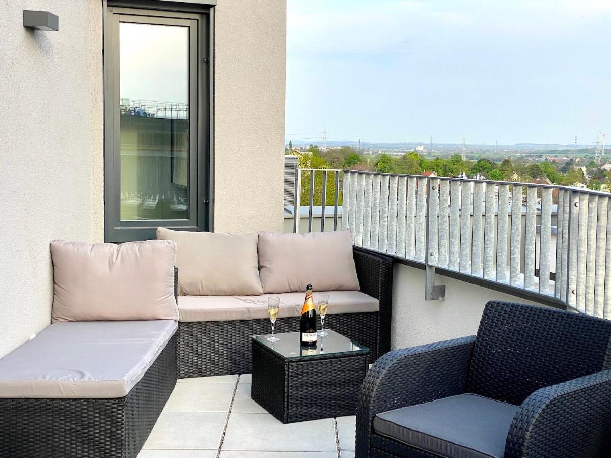 Sonnenwohnen Penthouse Direkt Bei U-Bahn Und Therme Wien Mit Top Anbindung Ins Zentrum Viena Exterior foto