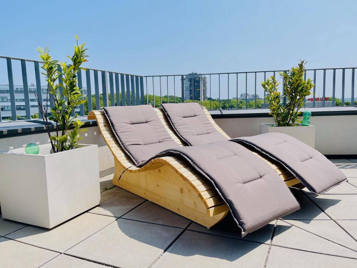 Sonnenwohnen Penthouse Direkt Bei U-Bahn Und Therme Wien Mit Top Anbindung Ins Zentrum Viena Exterior foto